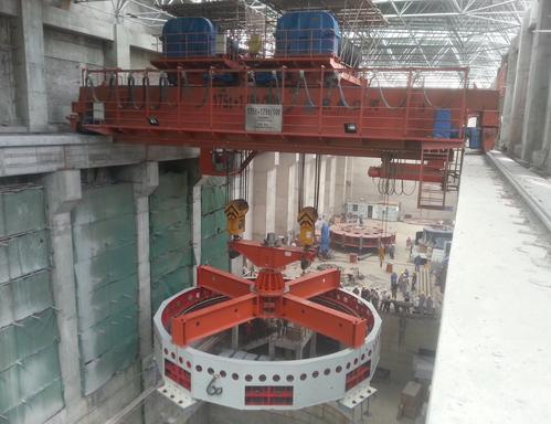 扬州坝站水轮机组起重机